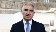 Bakan Ersoy : Kadir İnanır ile birlikte bir devir hiç geri dönmeyecek şekilde kapanmış oluyor