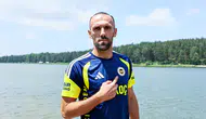 Fenerbahçe'de Vedat Muriqi şoku : Antrenmanı sedyeyle terk etti