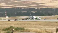 Gaziantep Havalimanı'na iniş yapan uçağın lastiği patladı : 186 yolcu tahliye edildi