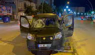 Karaman'da araç belediye işçisine çarptı : 2 kişi yaralandı