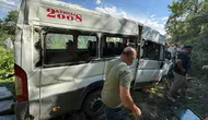 Burdur'da minibüs tarlaya uçtu, 8 kişi yaralandı