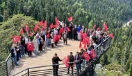 Kastamonu'da Gençlik Haftası kutlandı : Türk bayraklarıyla 7 kilometre yürüdüler