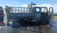 Adıyaman'da rampayı tırmanan kamyonet alev topuna döndü : Sürücü son anda kurtuldu