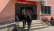 Manisa'da 3 bin 688 içimlik sentetik uyuşturucu ele geçirildi : 2 şüpheli tutuklandı