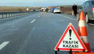 Şanlıurfa Siverek'te iki otomobil çarpıştı : Bir araç şarampole düştü