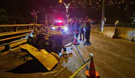 Zonguldak'ta tünel çıkışında kaza : Otomobilden fırlayan sürücü ağır yaralandı