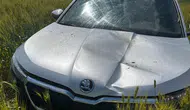 Yozgat'ta otomobil tarlaya uçtu : Sürücü yaralandı