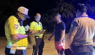 Burdur'da polis uygulamasını gören sürücü aracını park etti : 1.24 promil alkollü çıktı