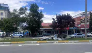 Fırtına Erzincan'ı vurdu : Çatılar uçtu, ağaçlar devrildi