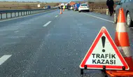 Samsun Bafra'da kaza : Yolcu minibüsü ile otomobil çarpıştı