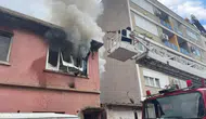 Antalya'da iki katlı müstakil ev alevlere teslim oldu