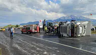 Ağrı Patnos'ta zincirleme kaza : 1 ölü, 4 yaralı