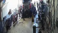 Aksaray'da baba ve oğlu tırın altında kaldı : O anlar kameraya yansıdı