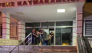 Adana'da çocuğa cinsel istismar soruşturmasında şüpheli ve onu alıkoyan baba tutuklandı