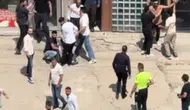 Şemdinli'de iki grup arasında çıkan silahlı ve sopalı kavgada 2 kişi yaralandı
