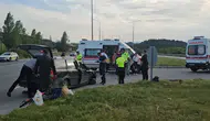 Çorum'da otomobil ile tanker çarpıştı : 4 yaralı