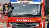Malatya'da seyir halindeki saman yüklü tırda yangın