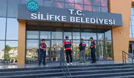 Silifke Belediyesi'ne operasyon : Çok sayıda kişi gözaltına alındı