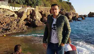 Antalya'da şüpheli ölüm : 34 yaşındaki genç evinde ölü bulundu