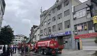 Bayrampaşa'da iş hanında yangın çıktı