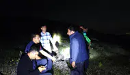 Elazığ'da dağlık alanda mahsur kalan baba ile oğlu kurtarıldı
