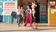 Bursa'da 2 yaşındaki çocuk, bahçedeki mangal ateşine düştü