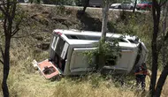 Balıkesir’de yolcu minibüsü şarampole yuvarlandı : 14 kişi yaralandı