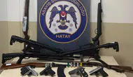 Hatay'da ruhsatsız silah operasyonu : Çok sayıda silah ve mühimmat ele geçirildi