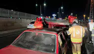 Antakya'da seyir halindeki otomobilde yangın çıktı