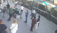 İstanbul'da 6 yaşındaki çocuk tramvayın altında kaldı : Kamera görüntüleri ortaya çıktı