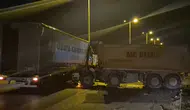 Ankara Sincan’da hafriyat kamyonu tıra çarptı : Sürücü yaralandı