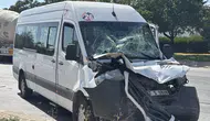 Gaziantep'te işçi servisi ile damperli tır çarpıştı: 11 kişi yaralandı