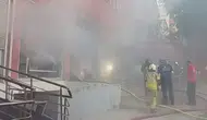 Pendik'te sabun fabrikasında yangın çıktı