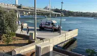 Haliç'te tur teknesi köprüye çarptı : Denize düşen personelin cansız bedeni bulundu