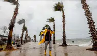 Meteoroloji'den peş peşe uyarılar : Sıcaklık düşüyor, sağanak ve kuvvetli rüzgar geliyor