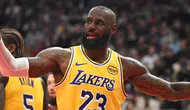 Basketbolcu LeBron James, NBA'de 4. farklı takımda forma giyecek