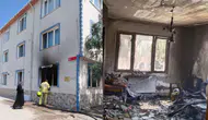 Balıkesir'de 3 katlı binanın giriş katında korkutan yangın