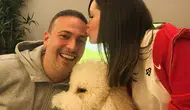 Oğuzhan Koç ile Hazal Subaşı'ndan Alaçatı'da romantik tatil!