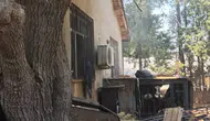 Antalya'da uzaklaştırma kararına sinirlenen şahıs evi ateşe verdi