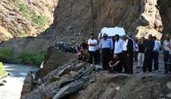 Şırnak'ta çayda kaybolan genç için arama çalışmaları sürüyor