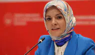 Bakan Göktaş, 'Vakıfbank İrade Bizim Zafer Bizim Sergisi'nde