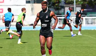 Beşiktaş'ta hazırlıklar tam gaz ! Emmanuel Agbadou takımla çalışmalara katıldı