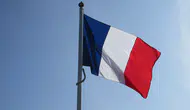 Paris'te bıçaklı saldırı : Biri hamile 3 kadın yaralandı