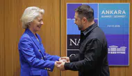 AB Komisyonu Başkanı von der Leyen, Zelensky ile bir araya geldi