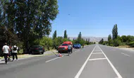 Malatya'da otomobil ağaca çarptı : 2 kişi öldü, 3'ü çocuk 4 kişi yaralandı