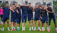 Trabzonspor'da 3 futbolcunun bileti kesildi : Yönetim oyunculara takım arıyor