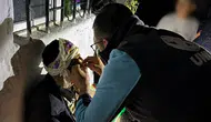 Kars'ta UMKE'den kurtarma operasyonu : Yaylada yaralanan yaşlı adam için seferber oldular