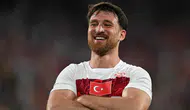 Beşiktaş, Salih Özcan'ın 23.25'te İstanbul'a geleceğini açıkladı