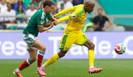 Dünya Kupası'nda oynamıştı : Güney Afrikalı futbolcu Jayden Adams hayatını kaybetti