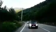 Karabük'te trafik magandası kamerada : Kuralları hiçe sayıp sürücüleri taciz etti